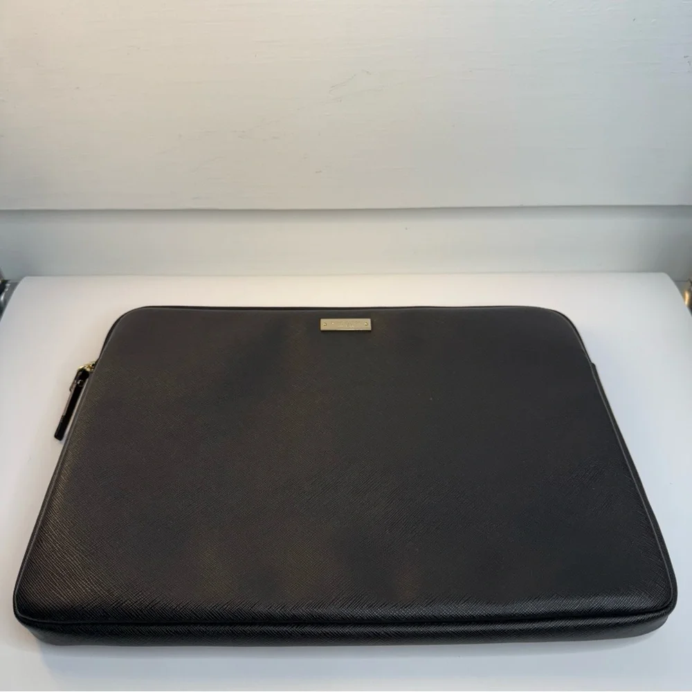 Kate Spade Black Laptop Sleeve 13” MacBook Case Gold Plaque Zip